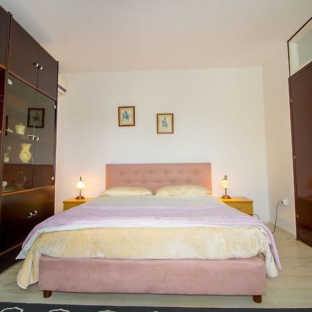 ポレッチPineta House Vidosアパートメント エクステリア 写真
