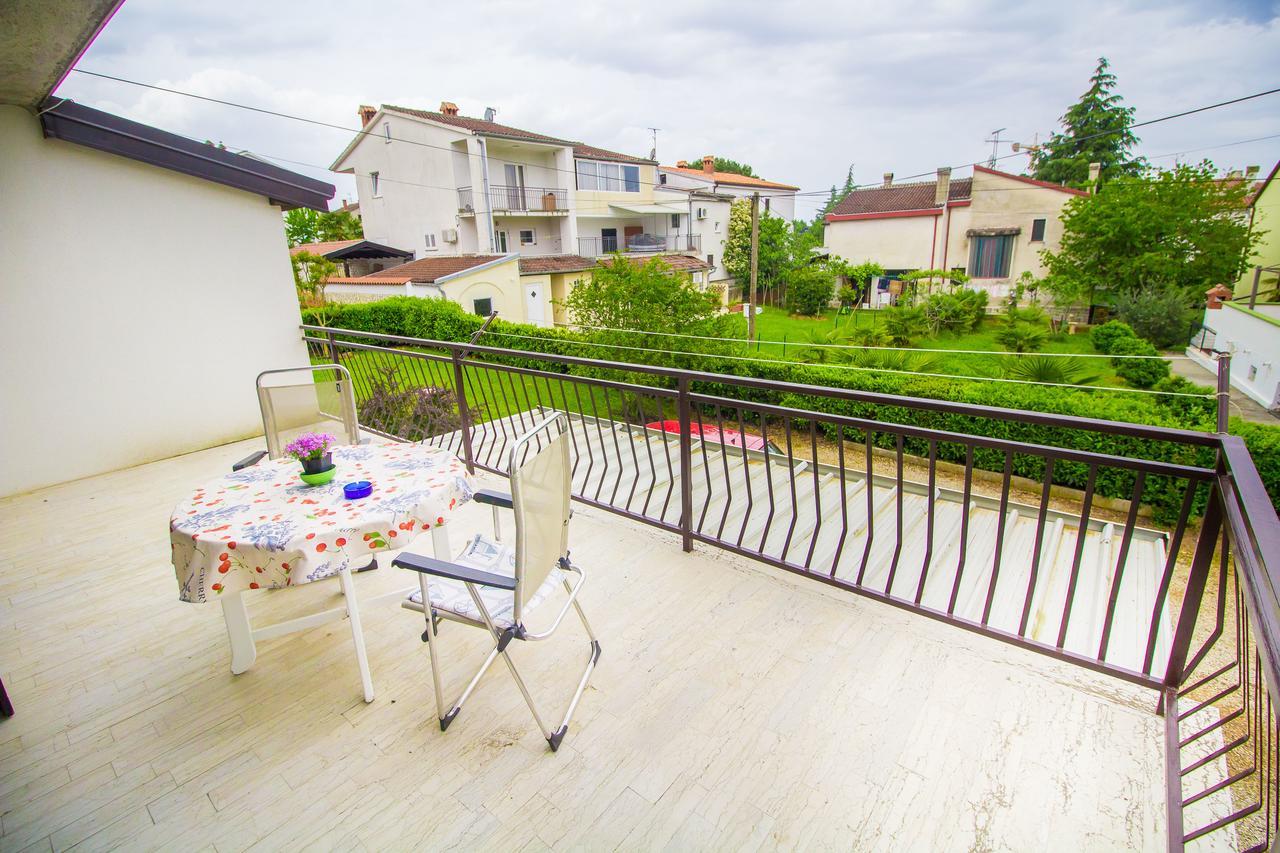 ポレッチPineta House Vidosアパートメント エクステリア 写真